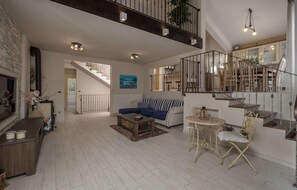 TV, fireplace, table tennis - 4 bedroom awesome home in Rab (Rab)