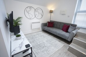 Smart-TV og stereoanlegg