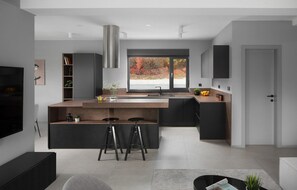 Kühlschrank, Ofen, Herdplatte, Geschirrspüler