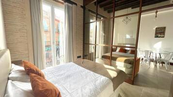 1 bedroom, free WiFi, bed sheets