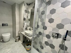 Hair dryer, towels