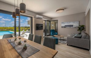 Dining - 4 bedroom gorgeous home in Brtonigla (Brtonigla)