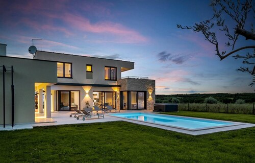 Magnifique maison de 4 chambres à.