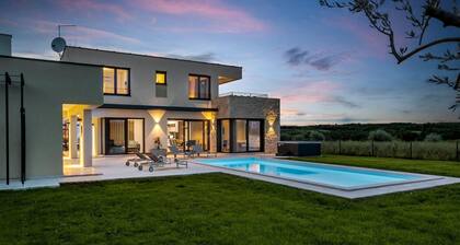 Magnifique maison de 4 chambres Ă .