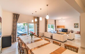 Dining - Luxurious home in Supetar (Supetar)