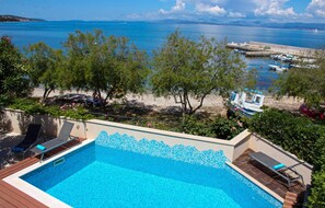 Una piscina climatizada