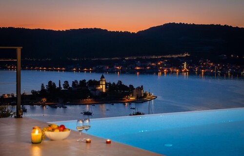 Luxurious home in Grad Vis