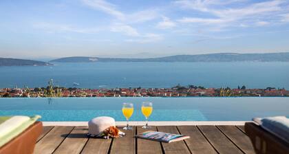 Gorgeous home in Kastel Kambelovac