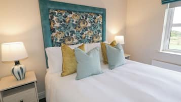 4 chambres, décoration personnalisée, ameublement personnalisé