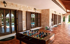 Game room