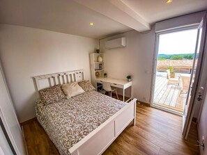 4 bedrooms, WiFi, bed sheets - Maison au Calme Avec Piscine (Rivière-Saas-et-Gourby)