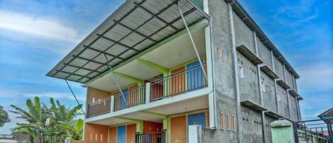 Fachada del alojamiento