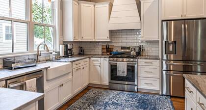 The Flat Coat Cottage: Downtown Southern Pines