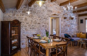 Dining - Beautiful home in Grandici (Grandici)