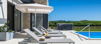 Villa Luna