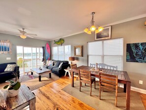 Smart TV - Casa de Agua | Dog Friendly | Beautiful Intracoastal Views (Surf City)