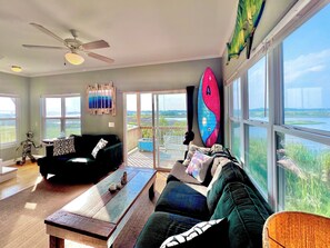 Smart TV - Casa de Agua | Dog Friendly | Beautiful Intracoastal Views (Surf City)
