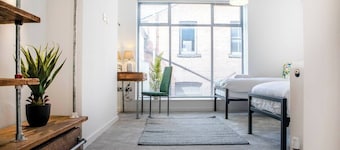 Roof Terrace Townhouse by City SuperHost