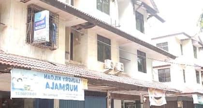 SPOT ON 92569 Anto Homestay SyariahNearPelabuhan Feri Harbor Bay