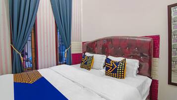 Double Room | Free WiFi, bed sheets