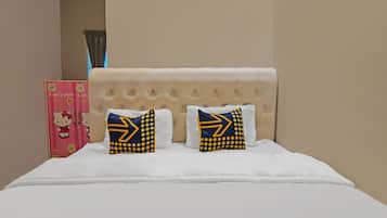 Quarto casal | Wi-Fi de cortesia, roupa de cama