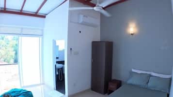 Standard Double Room | Individually decorated, individually furnished, free WiFi