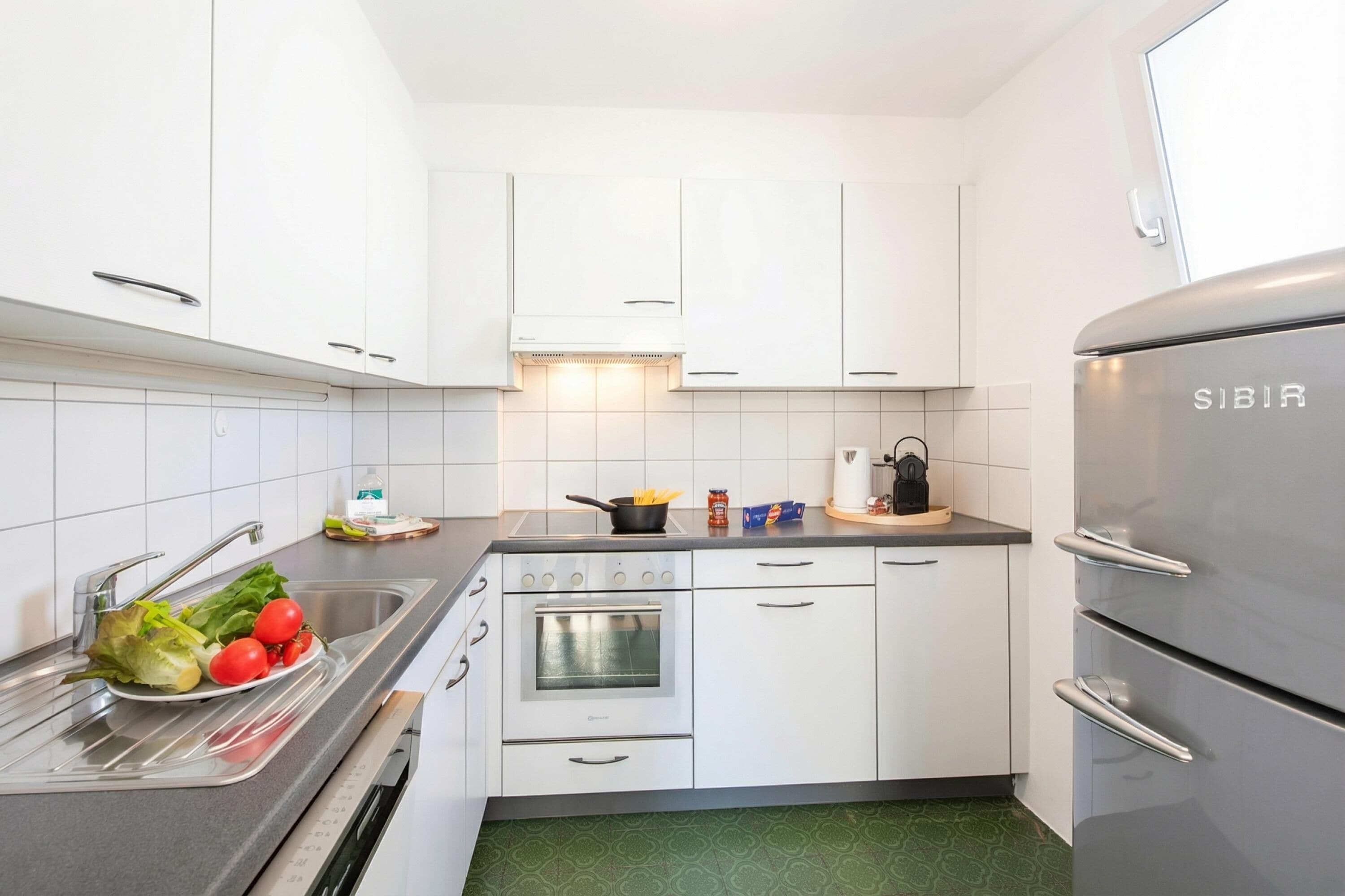 Casa familiare, camere multiple, lato montagna (Casa Carolina 1) | Cucina privata | Frigorifero, forno, piano cottura, lavastoviglie