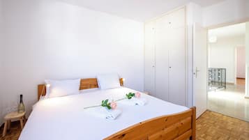 Rumah Keluarga, beberapa kamar, tepi gunung (Casa Carolina 1) | 2 kamar tidur, Wi-Fi gratis, dan seprai linen