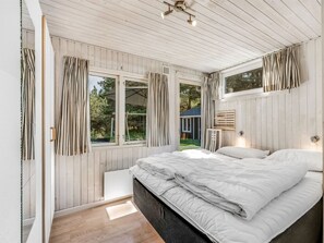 4 bedrooms, WiFi - "Yall" - 1km from the sea by Interhome (Vejers Strand)