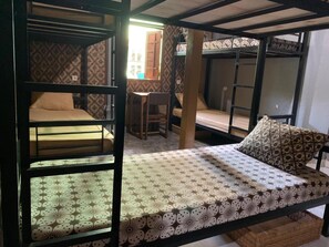 Gemeinsamer Economy-Schlafsaal, 1 Schlafzimmer