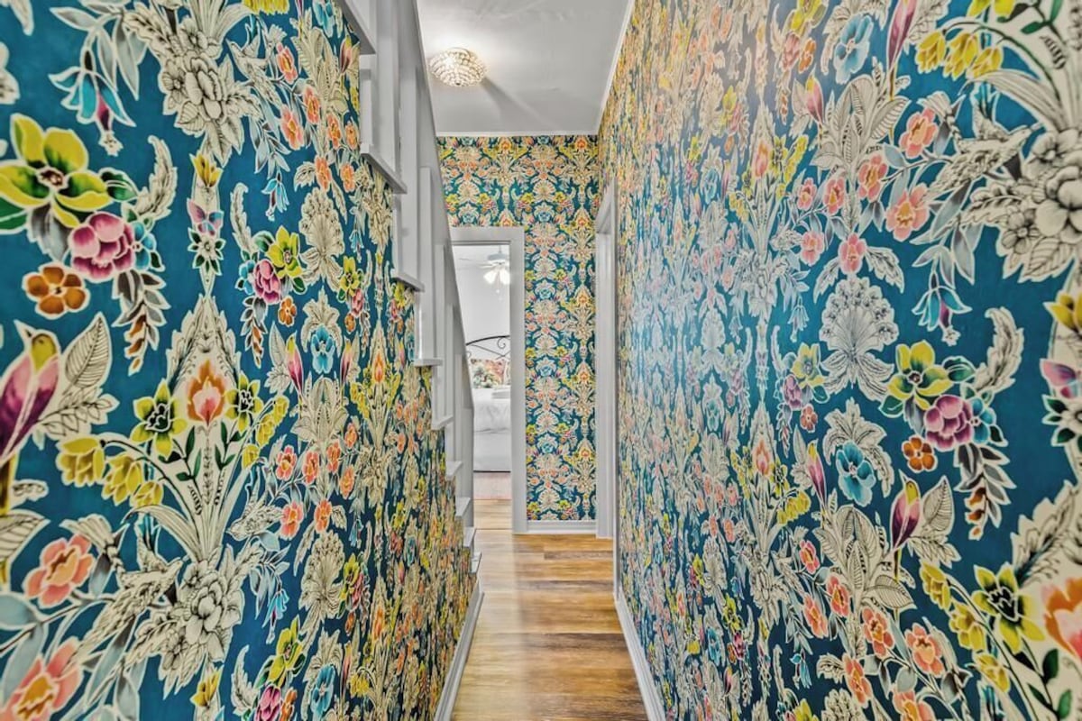 Photo 24 of Adorable Uptown Cottage-Steps to attractions! Perfect for families and couples!