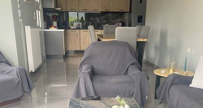 Didima appartment is located in Didima Argolidas, 20 km from Porto Heli/ Ermioni