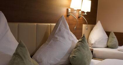 Aspire Hotel GmbH-Stadthotel Reutlingen