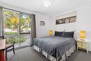 4 habitaciones, tabla de planchar con plancha y wifi 