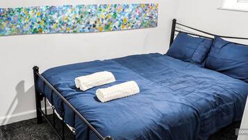 1 bedroom, free WiFi, bed sheets