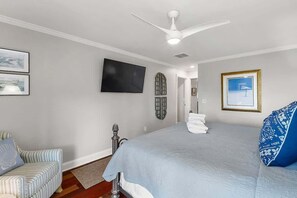 4 bedrooms, iron/ironing board, free WiFi, bed sheets