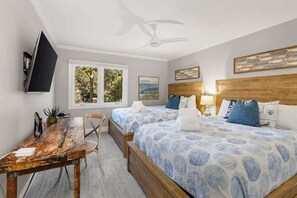 4 bedrooms, iron/ironing board, free WiFi, bed sheets