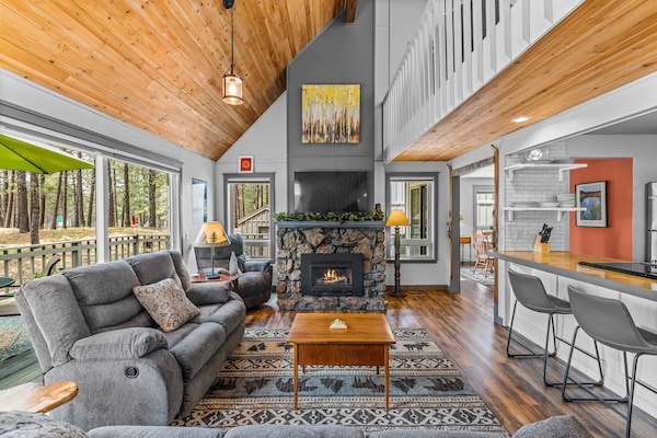 Smart TV, fireplace, foosball