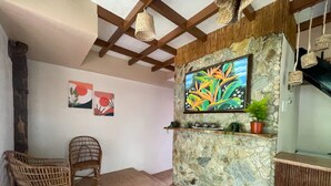 Interior - Camotes Lake House (Cavinti)