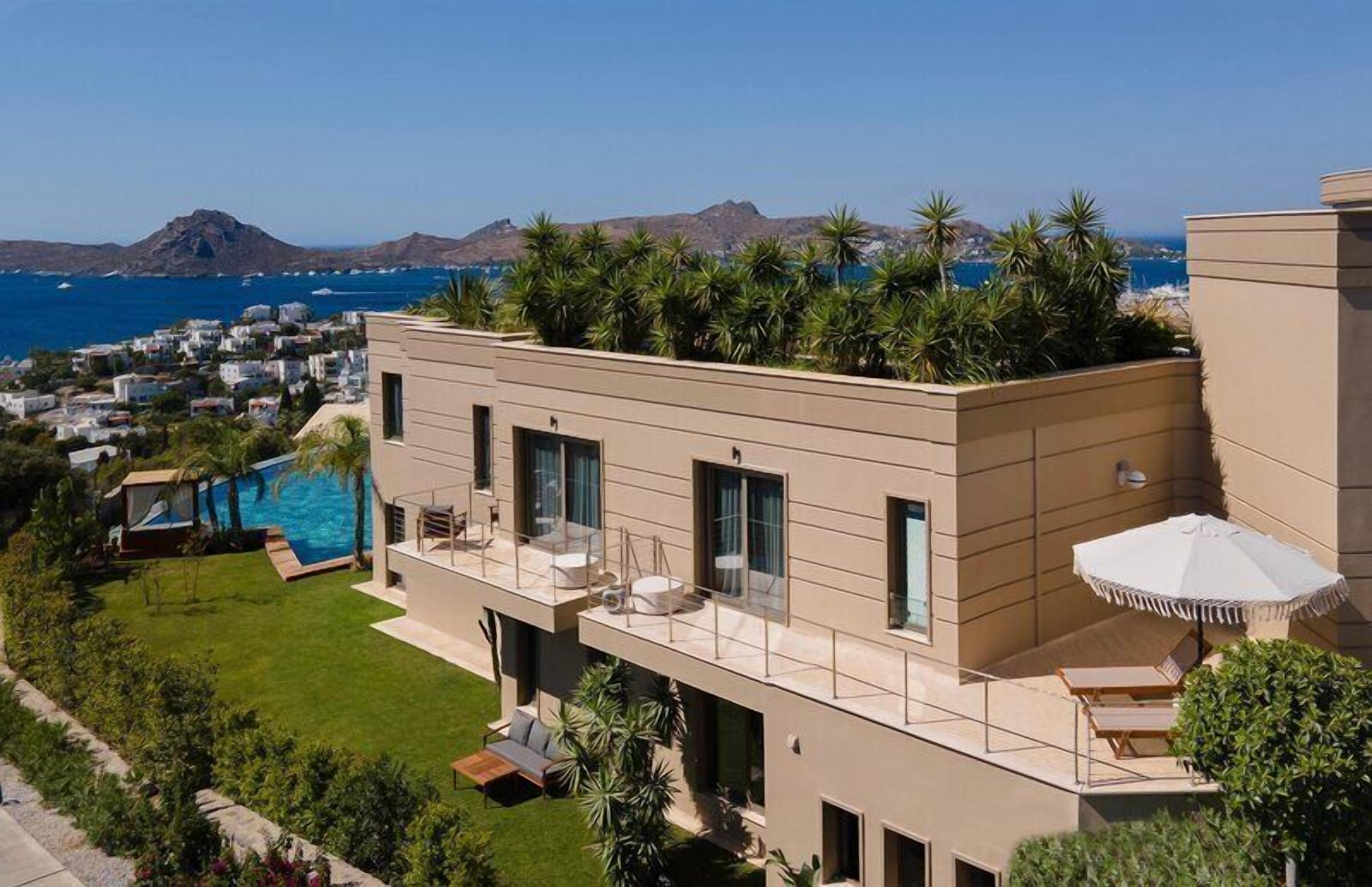 Garden View Deluxe Room With Balcony | Exterior