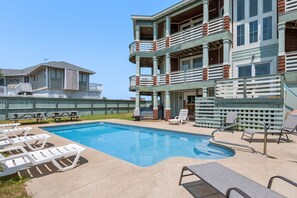 Pool - Savannah Dawn: Pool, Hot Tub, Elevator, Theater (Southern Shores)