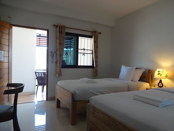 Standard Twin Room, Upper Floor