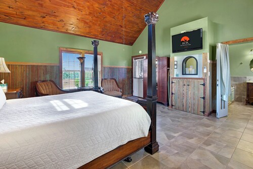 Swing On Inn I Hankie Pankie Cottage