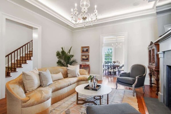 Smart TV, fireplace, offices