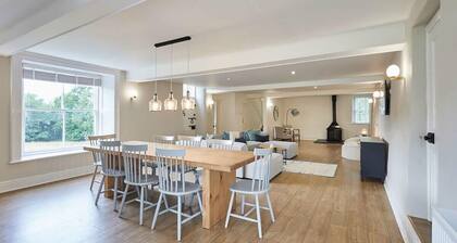 Host & Stay | Stay House