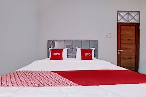 Chambre Double Deluxe | Bureau, espace de travail pour ordinateur portable, Wi-Fi gratuit
