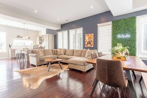 Smart TV, offices