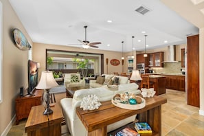 House, 3 Bedrooms | Living area