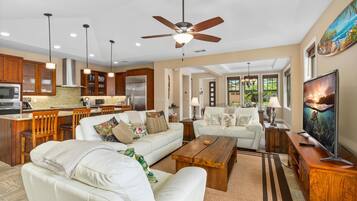 House, 3 Bedrooms | Living area