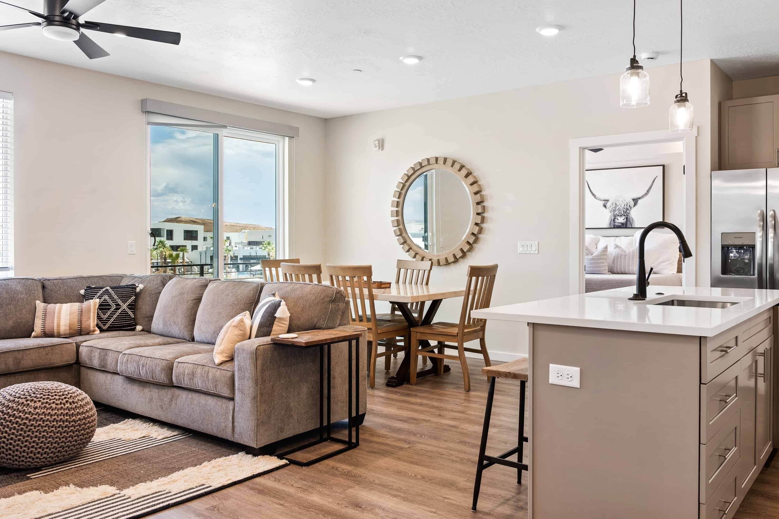 リビング エリア | スマートテレビ、ストリーミングサービス